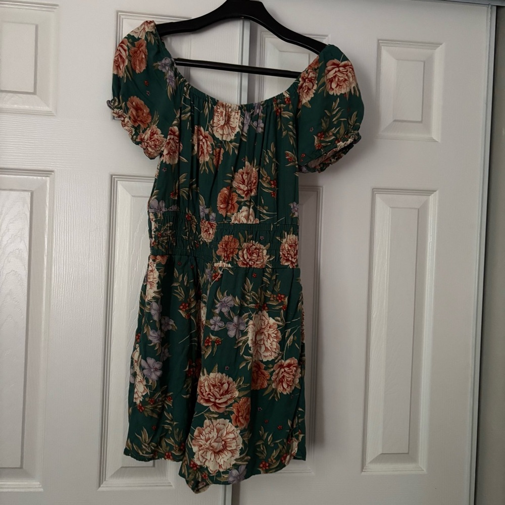Floral Off-Shoulder romper